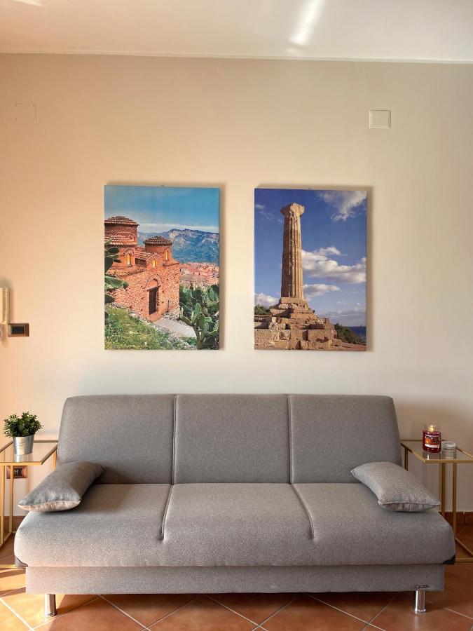 La Casa Di Isa Apartment Lamezia Terme Luaran gambar